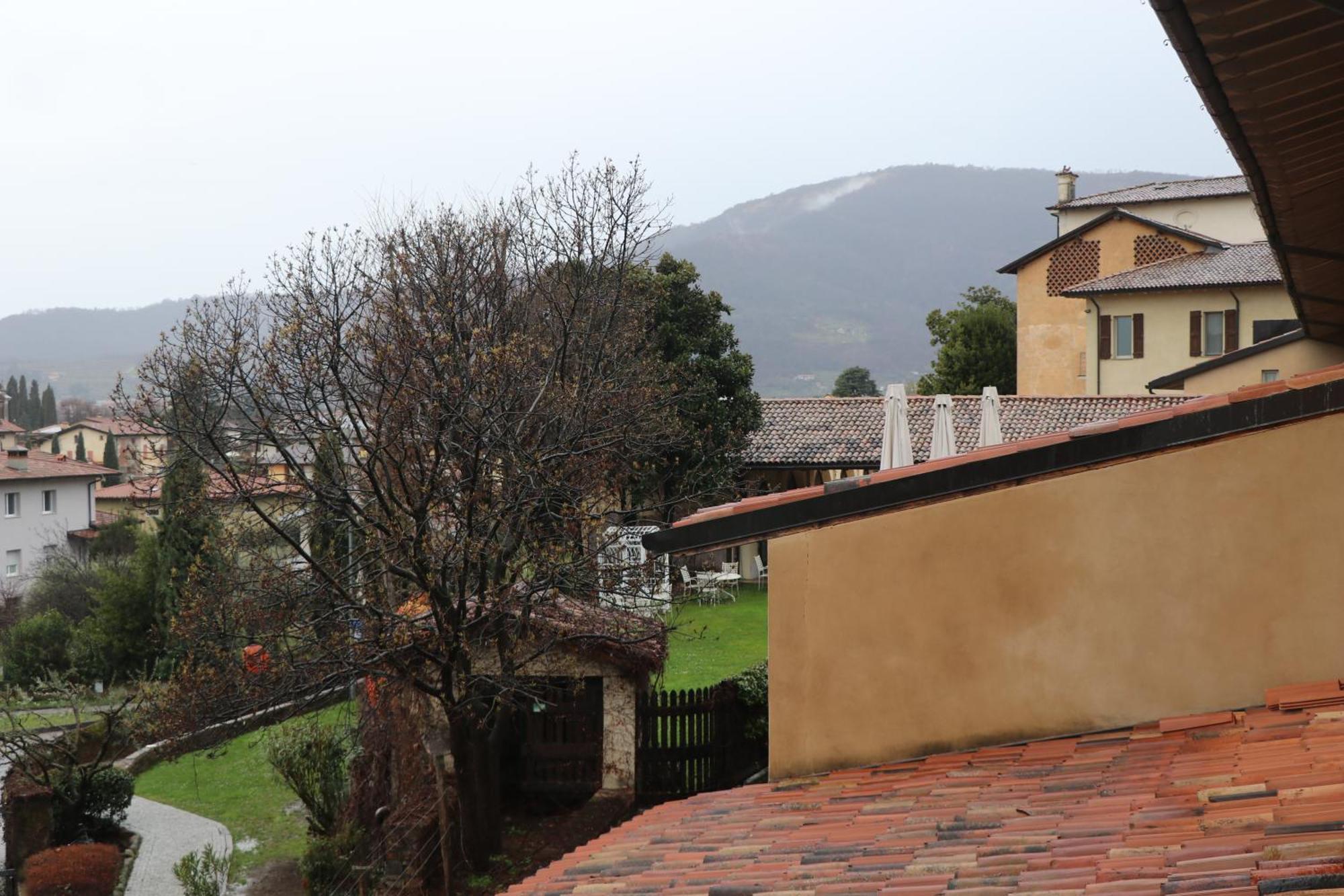 Villa Borgo Santa Giulia Corte Franca Esterno foto